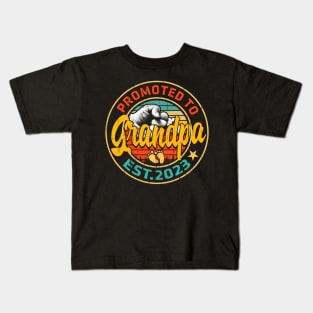 Promoted To Grandpa 2023 Father's Day Kids T-Shirt